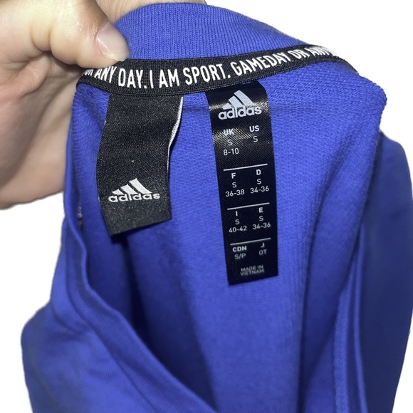 Adidas crop top size small - Picture 4 of 4